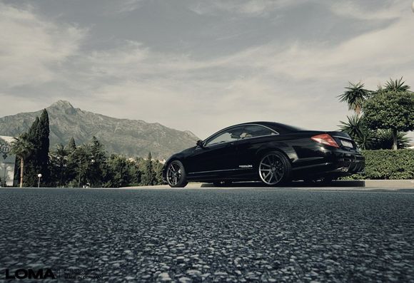 LOMA Mercedes CL500 with CL65 AMG Bodykit on 21" Inch GT5.2 Superlight performance wheels.
Website English: www.lomawheels.com
Website German: www.lomawheels-germany.com