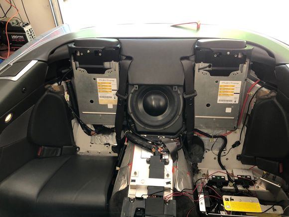 Rear seats removed, '06 DB9 Volante