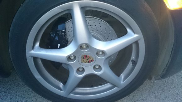 Updated rims to 997 911 Carrera III 18" rims & upgraded rotors,calipers and pads to 1999 911 carrera brakes