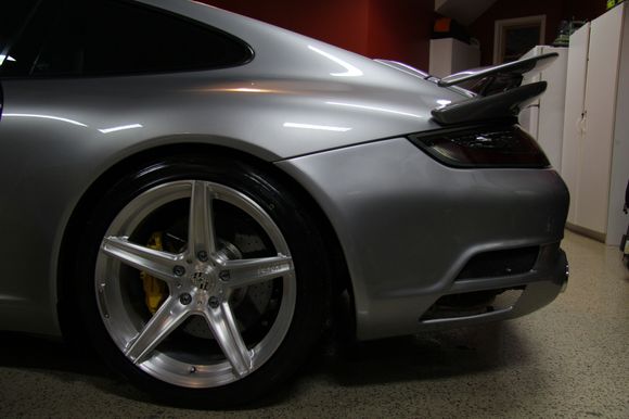 A flash does cool things with GT Silver and the body lines too.