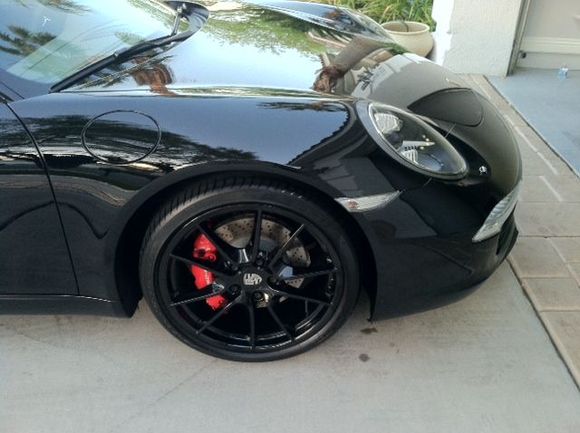 Powder coated wheels black to match.