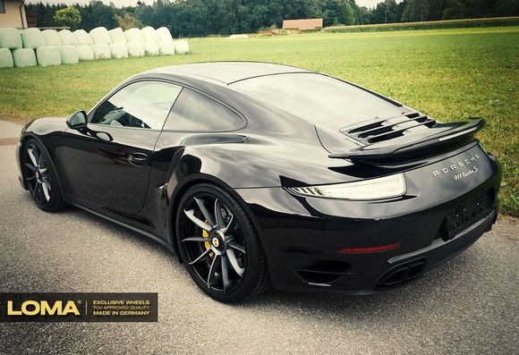 PORSCHE 991 TURBO S WITH 21″ FORGED RIMS BY LOMA WHEELS