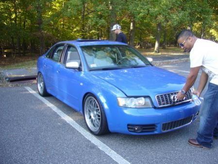 Blue S4 that came from NH!!...that is great looking S4