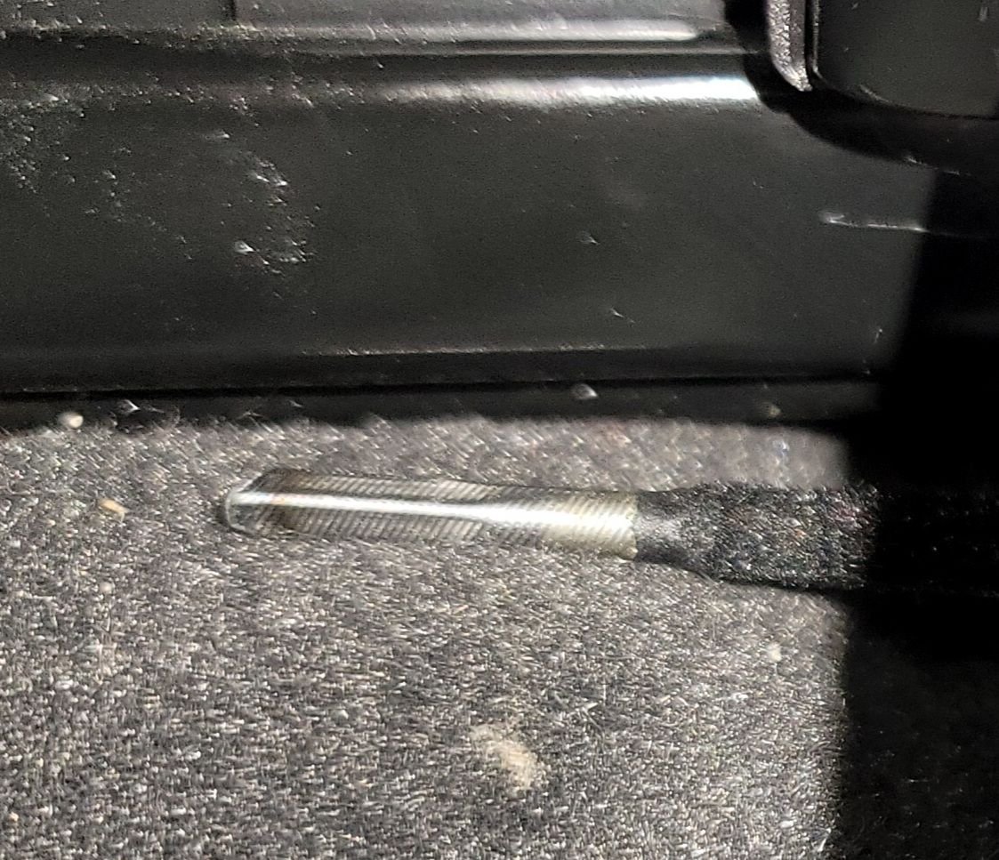 Driver Side Power Seat Help Please Forward/Backward one side doesnt