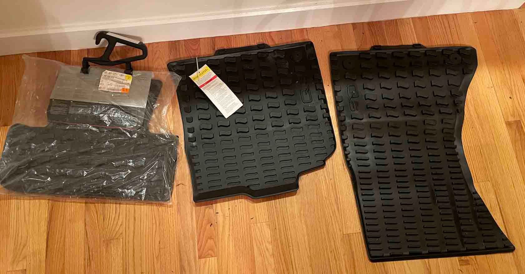 2017 Audi SQ5 / Q5 BaseBars + Winter Mats + Privacy Cover AudiWorld