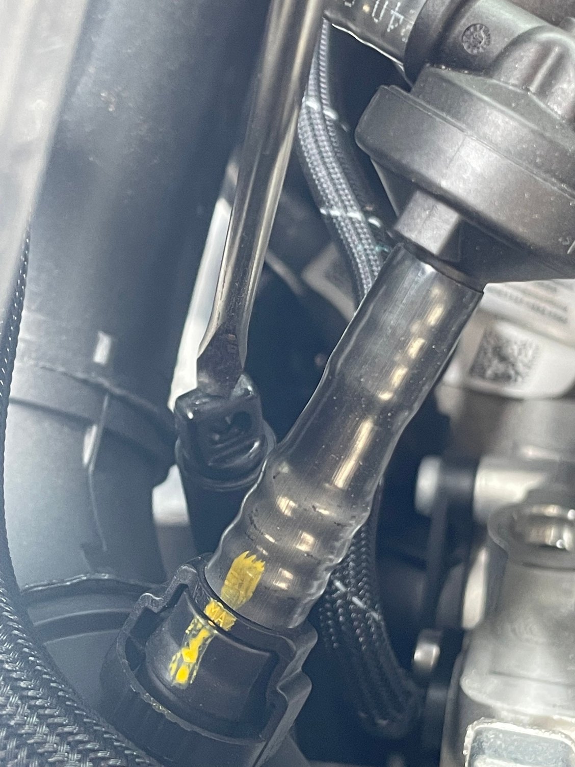 2022 Q7 oil dipstick location? AudiWorld Forums