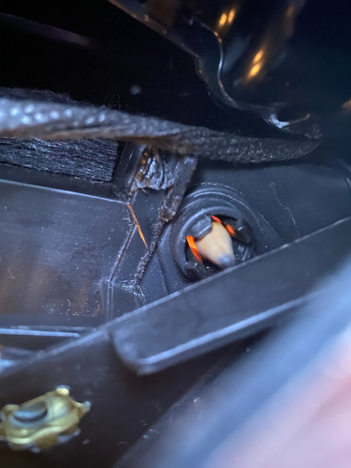 2019 TT Glovebox door latch jammed AudiWorld Forums