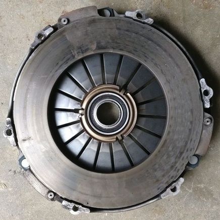 Flywheel side of the current pressure plate.