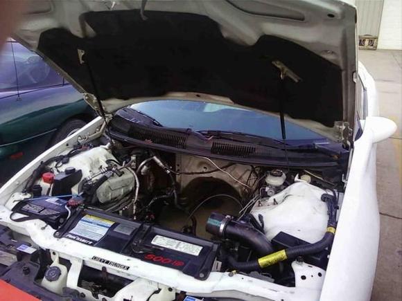 Where's my engine!!! Oh yeah...gettin a rebuild and paint!