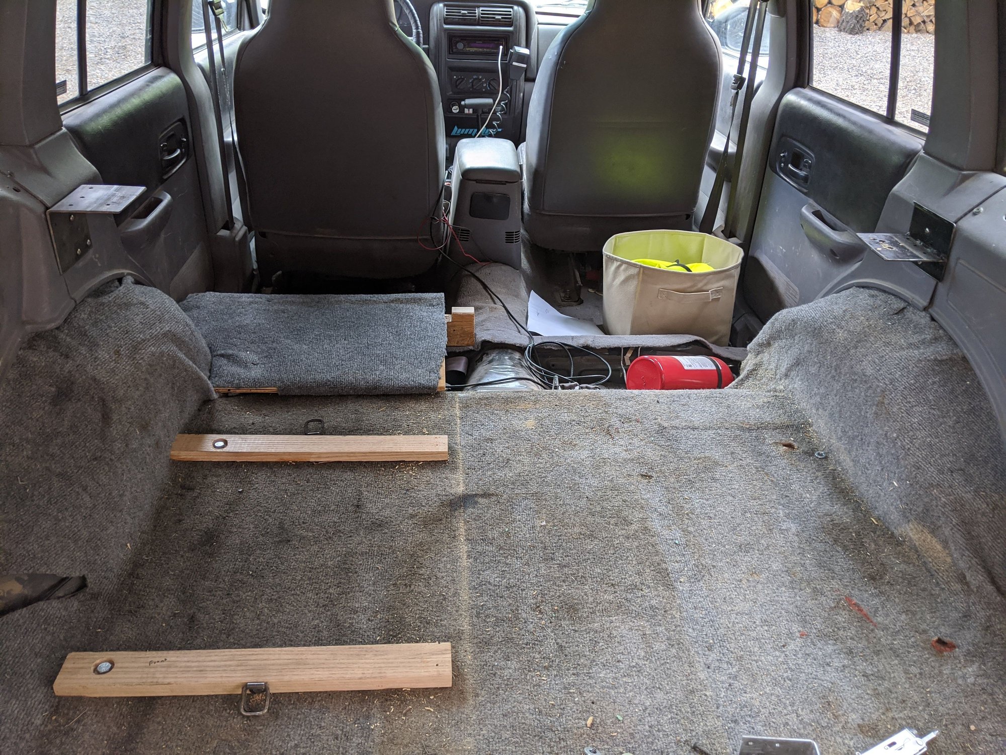 Sleeping setup in a Cherokee [Build] Jeep Cherokee Forum