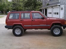 1999 cheap jeep with 3&quot; lift on 31.5s. The clutch went in front of my house and I gave the $450.00 for it and it never left my driveway. I added lift and tires.