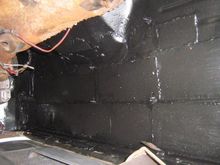 Driver side floors looking good, some flat black rust paint, slap it in with a brush