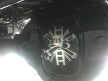 Rear diff got some new paint &amp; art work.