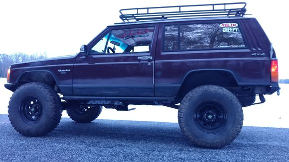 3.5" front, 4"ish rear on 33s.