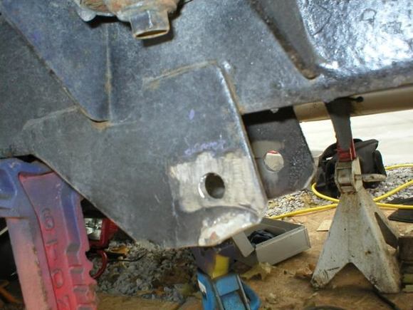 shortened up the spring hangers by 1&1/2".