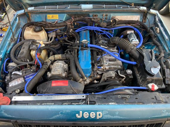 Purdy. And OMG I didn't know so much of that mess was vacuum lines until I turned them blue. Now I can keep an eye on them better. The A/C is working so far. Vents blowing out the front. Now let’s see if I can break it by driving the bleep out of it up and down a mountain every day. 