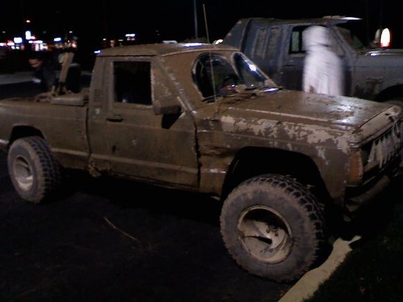 my brothers jeep comanche still living like hell