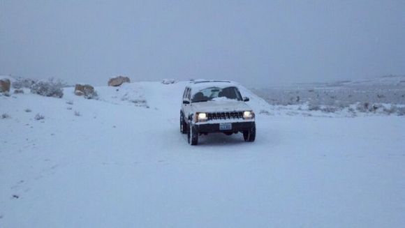 Freak snowstorm in Vegas on the mountain inside the cloud.