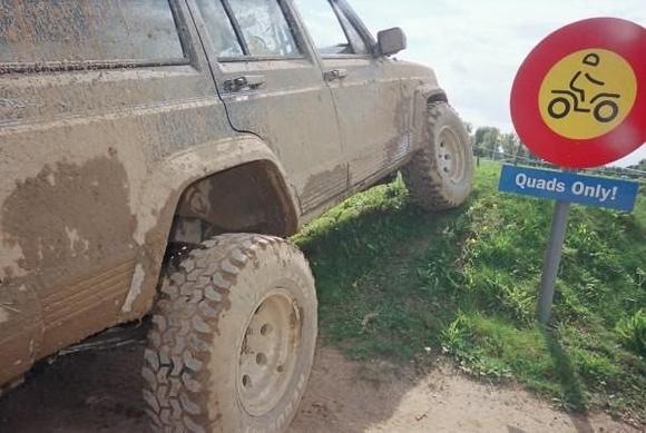 With Sway bars connected, this is about all the flex I could ask from my jeep!