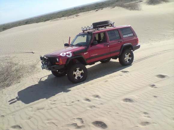 Cherokee sport 98 red dunas 1