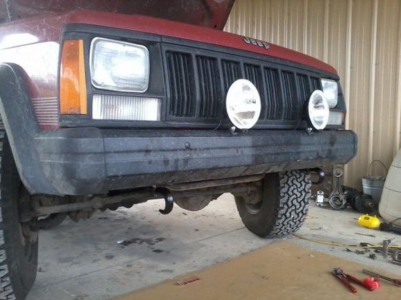 debated getting hooks for a while and im happy i did, needed them 2 days later. also removed the valence and trimmed the bottoms of the flares