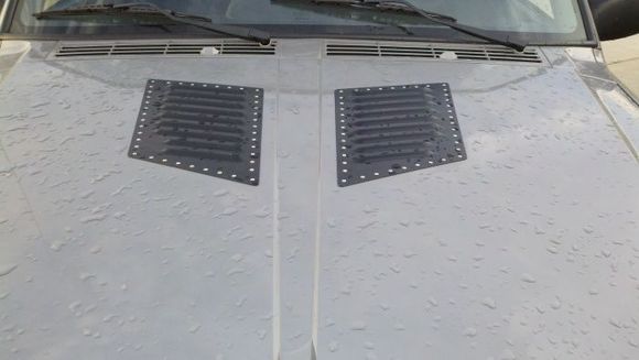 Hood Vents