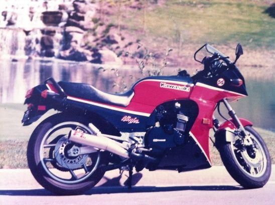 1985 Ninja 900