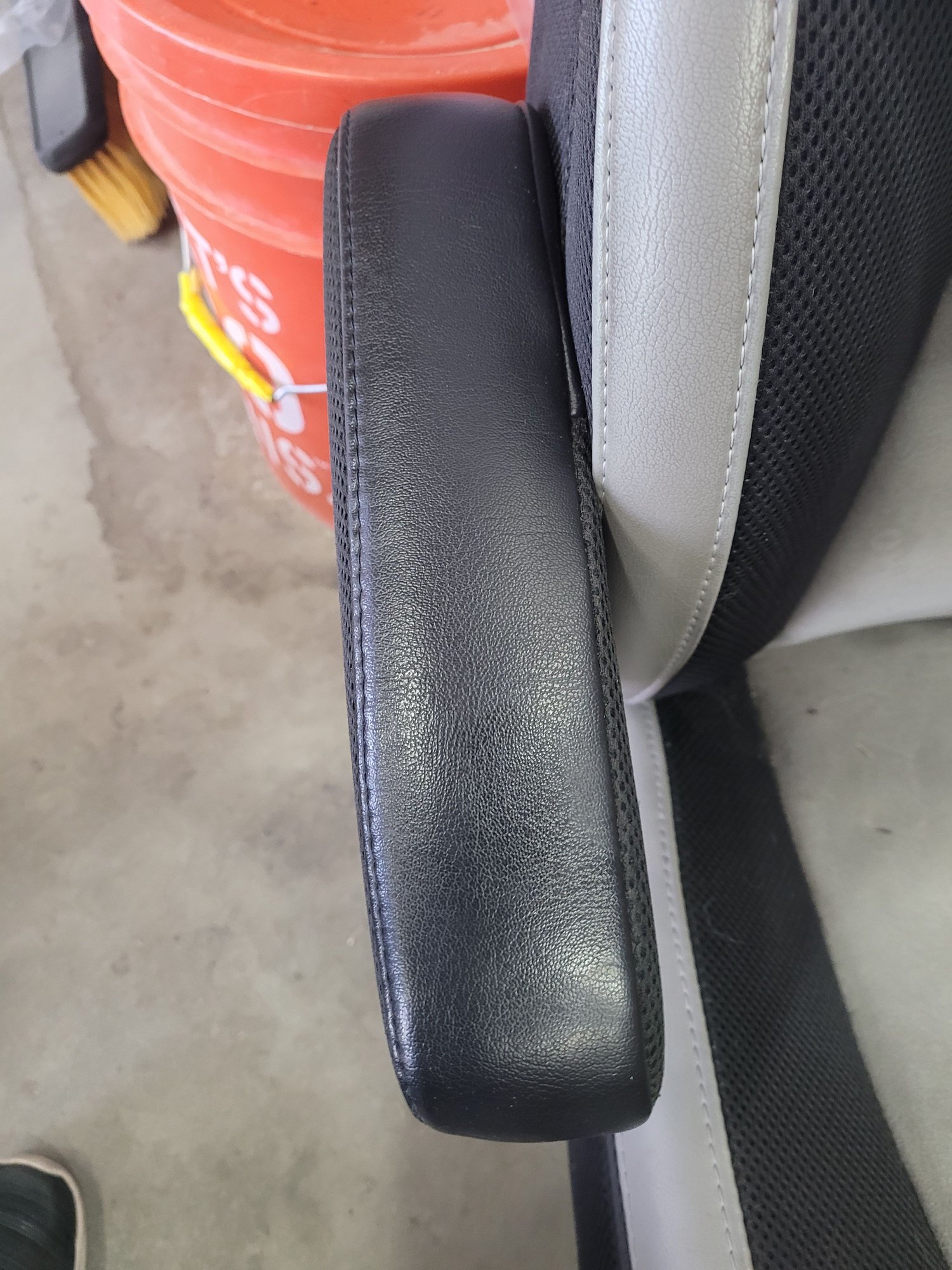 Interior/Upholstery - Gray/Black SS front seats - Used - All Years Chevrolet HHR - Spring Creek, NV 89815, United States