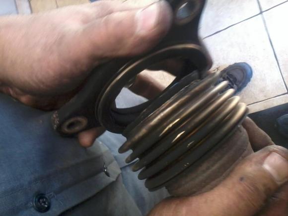 Thought it was the gasket, surprise! Busted flex pipe 