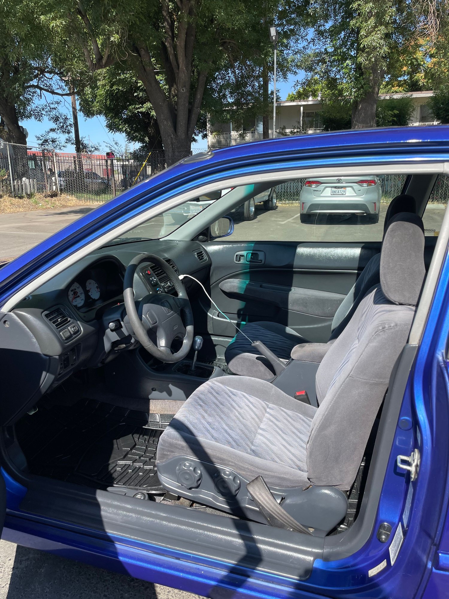 1999 Honda Civic - 1999 Honda Civic Si - New - VIN 1HGEM115XXL063448 - 214,000 Miles - 4 cyl - 2WD - Manual - Coupe - Blue - Modesto, CA 95351, United States