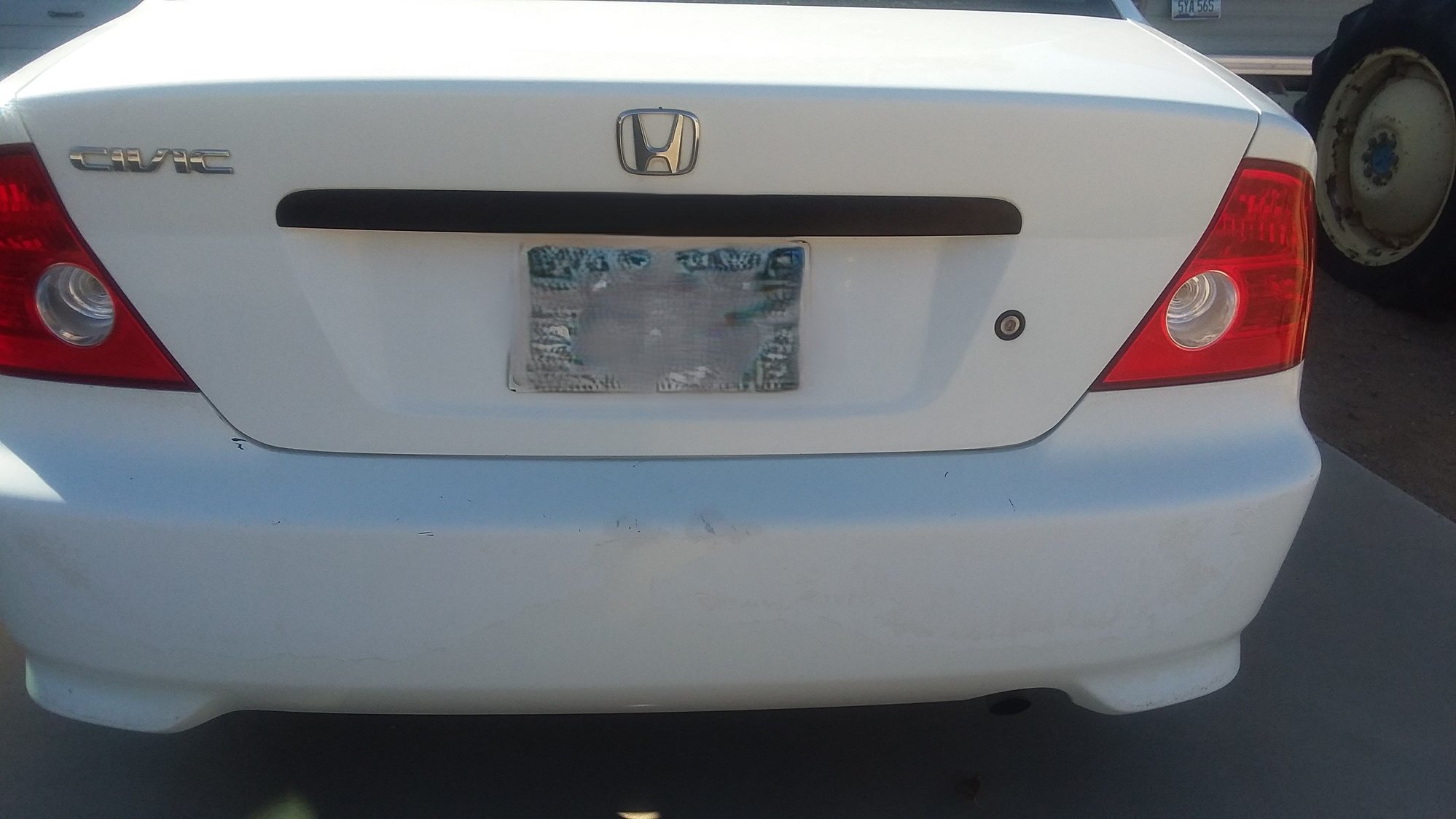 2004 Honda Civic - 2004 civic Mechanic Special - Used - VIN 1HGEM22354L075666 - 237,179 Miles - 4 cyl - 2WD - Automatic - Coupe - White - Kingman, AZ 86409, United States