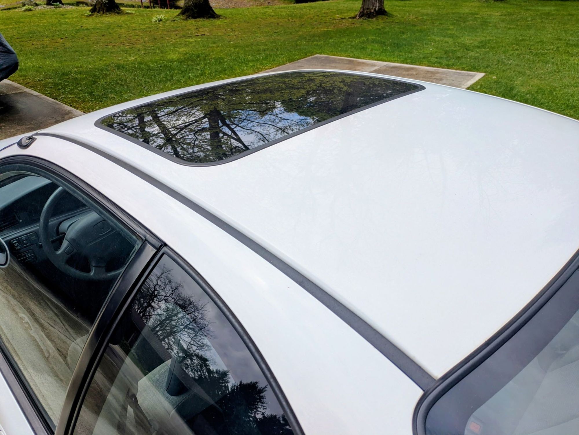 1995 Honda Civic - 1995 civic ex one owner! - Used - VIN Available soon - 112,000 Miles - 4 cyl - 2WD - Automatic - Coupe - White - Medina, OH 44256, United States