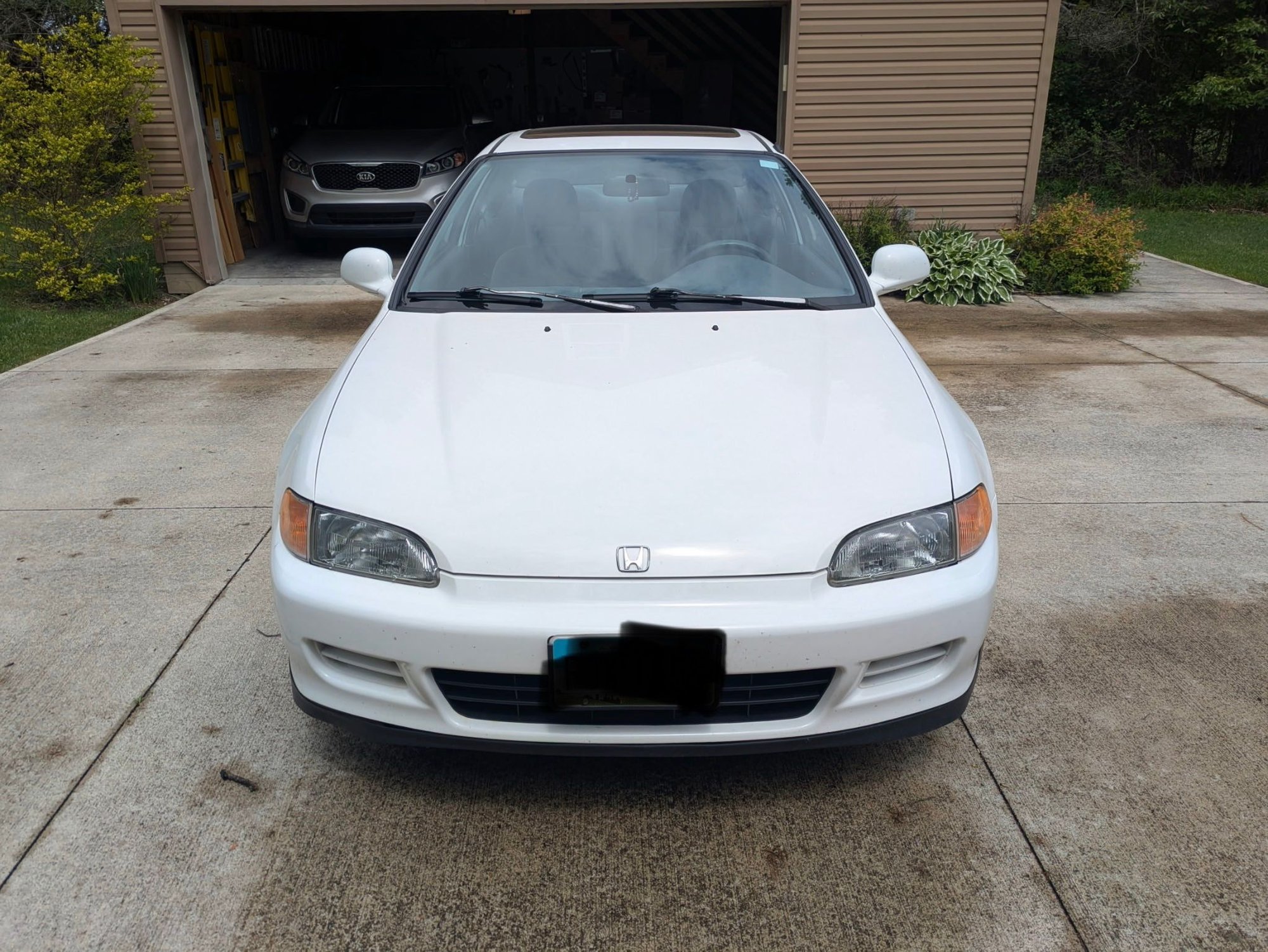 1995 Honda Civic - 1995 civic ex one owner! - Used - VIN Available soon - 112,000 Miles - 4 cyl - 2WD - Automatic - Coupe - White - Medina, OH 44256, United States