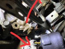How to remove these clips 