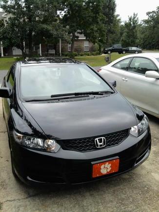 my civic. taken from my cell