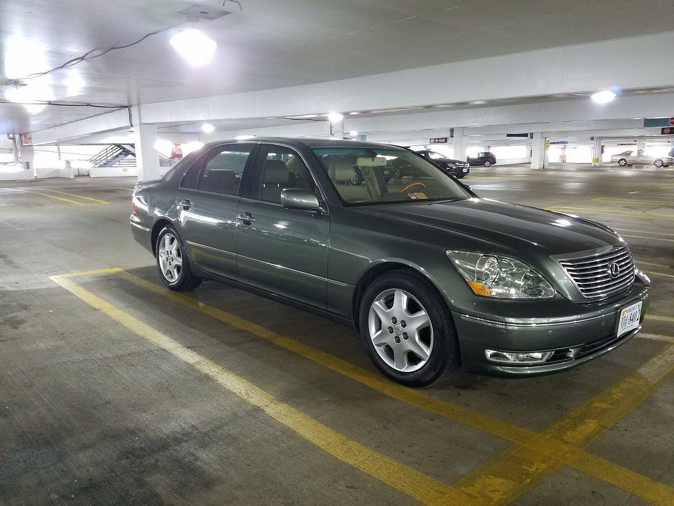 2004 Lexus LS430 - 2004 Lexus LS430 Cream Puff - Used - VIN 12345678912345678 - 150,000 Miles - 8 cyl - 2WD - Automatic - Sedan - Other - Chantilly, VA 20152, United States