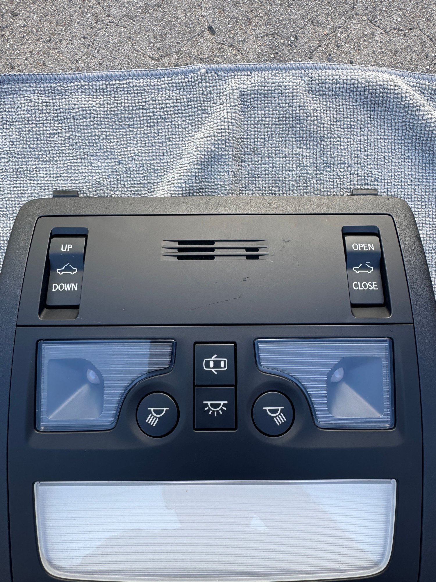2019 Lexus GS350 - 2019 GS350 F-Sport Sunroof Controls - Accessories - $40 - Downey, CA 90241, United States