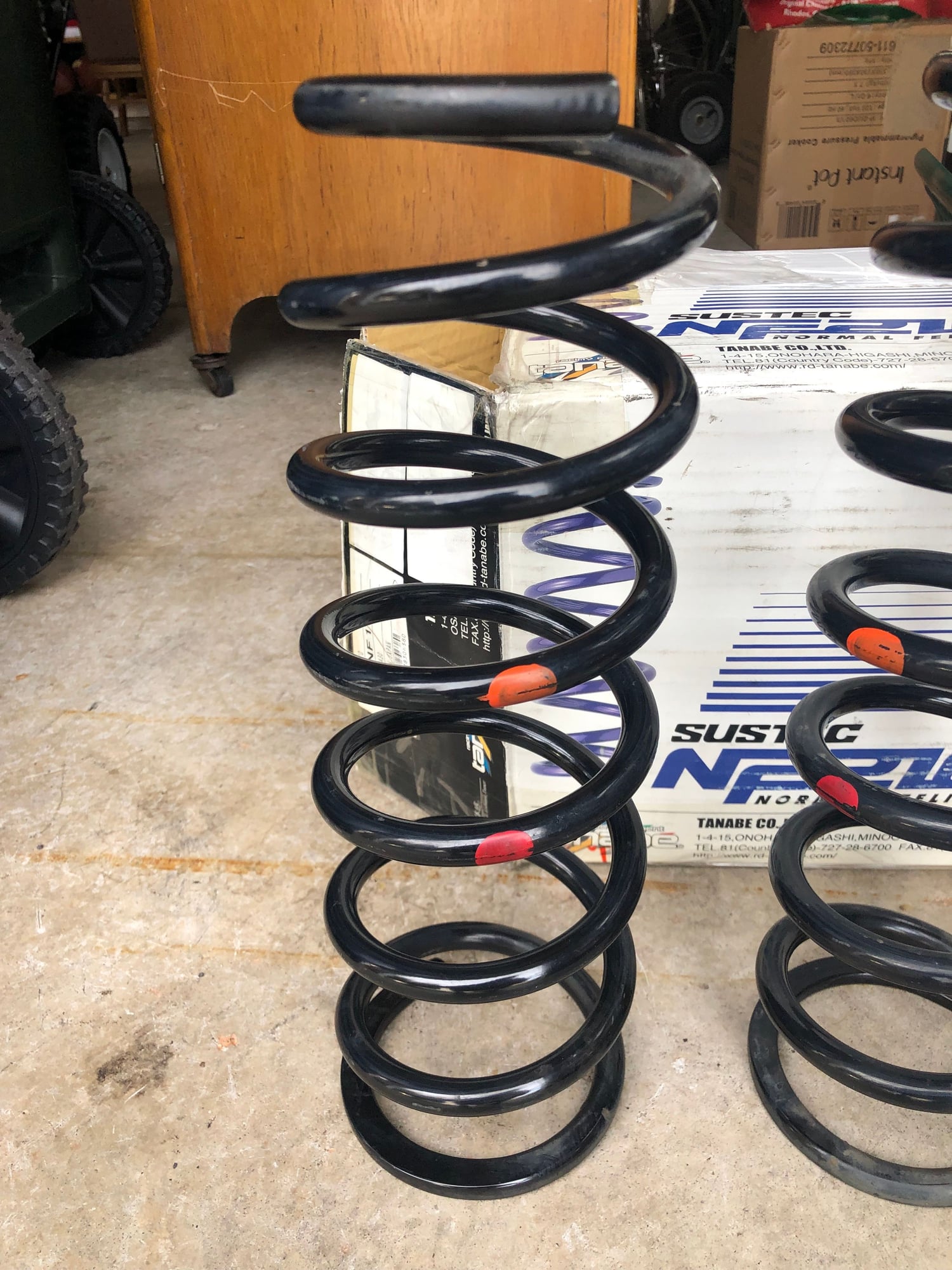 Steering/Suspension - FS: 2006 Lexus GS300 AWD Factory Springs - Used - 2006 to 2011 Lexus GS300 - Centreville, VA 20124, United States