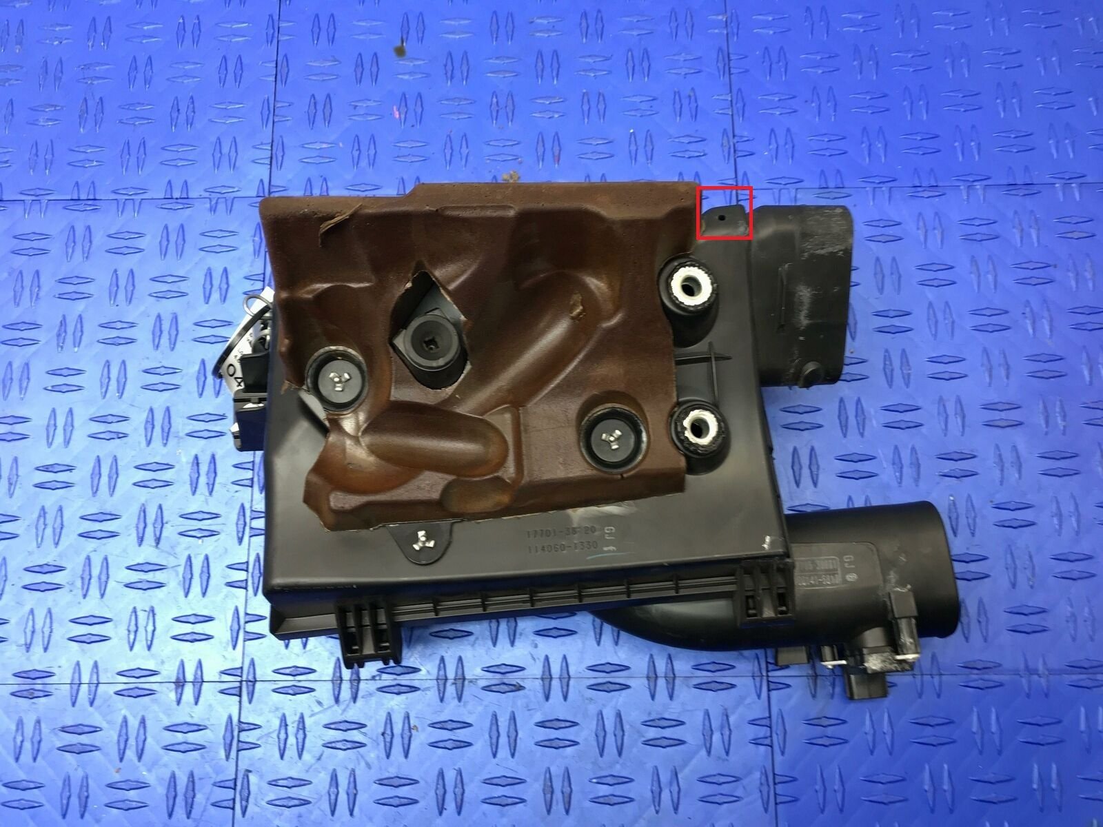 2012 LS460 Engine Air Filter Change Page 2 ClubLexus Lexus Forum