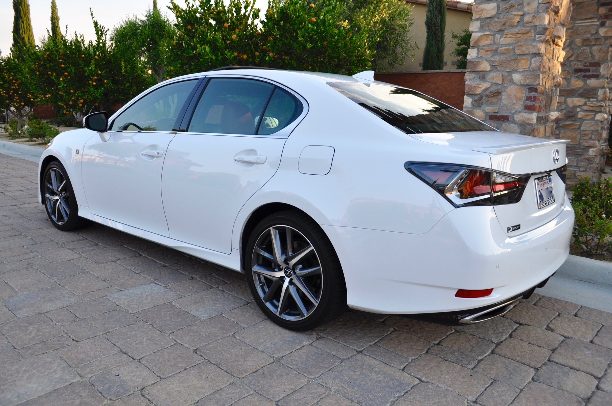 2017 Lexus GS350 - CA: 2017 GS 350 F-Sport White/Red *L-Certified* - Used - VIN JTHBZ1BL8HA009741 - 17,800 Miles - 6 cyl - 2WD - Automatic - Sedan - White - Palm Desert, CA 92211, United States