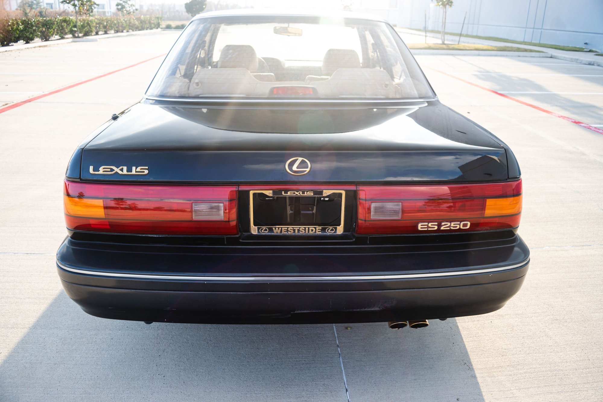1991 Lexus ES250 - 1991 Lexus ES250 - 33k Miles - One Owner - Used - VIN JT8VV22T2M0148603 - 6 cyl - 2WD - Automatic - Sedan - Black - Houston, TX 77489, United States