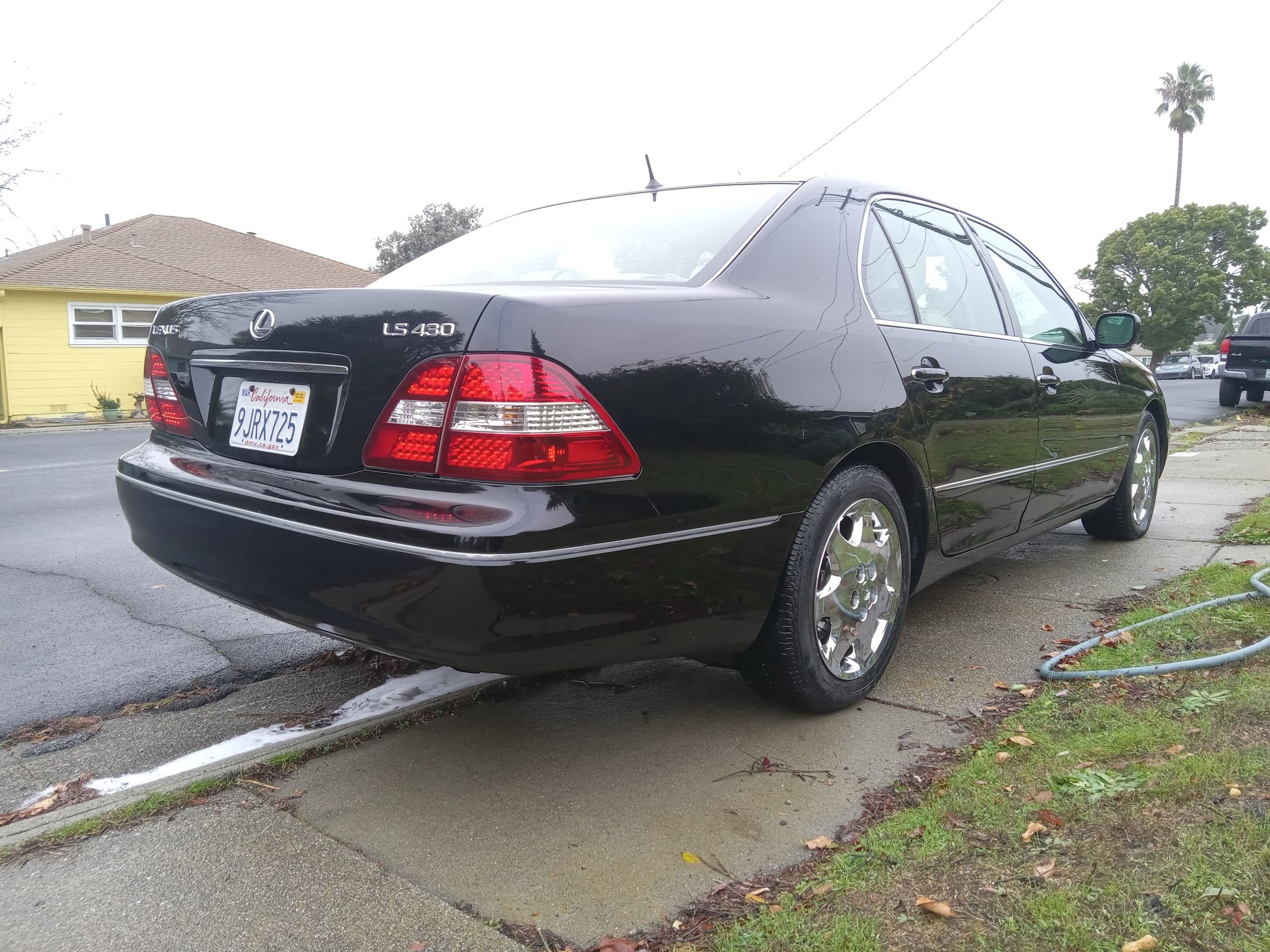 had to splurge a little on these led taillights from USR