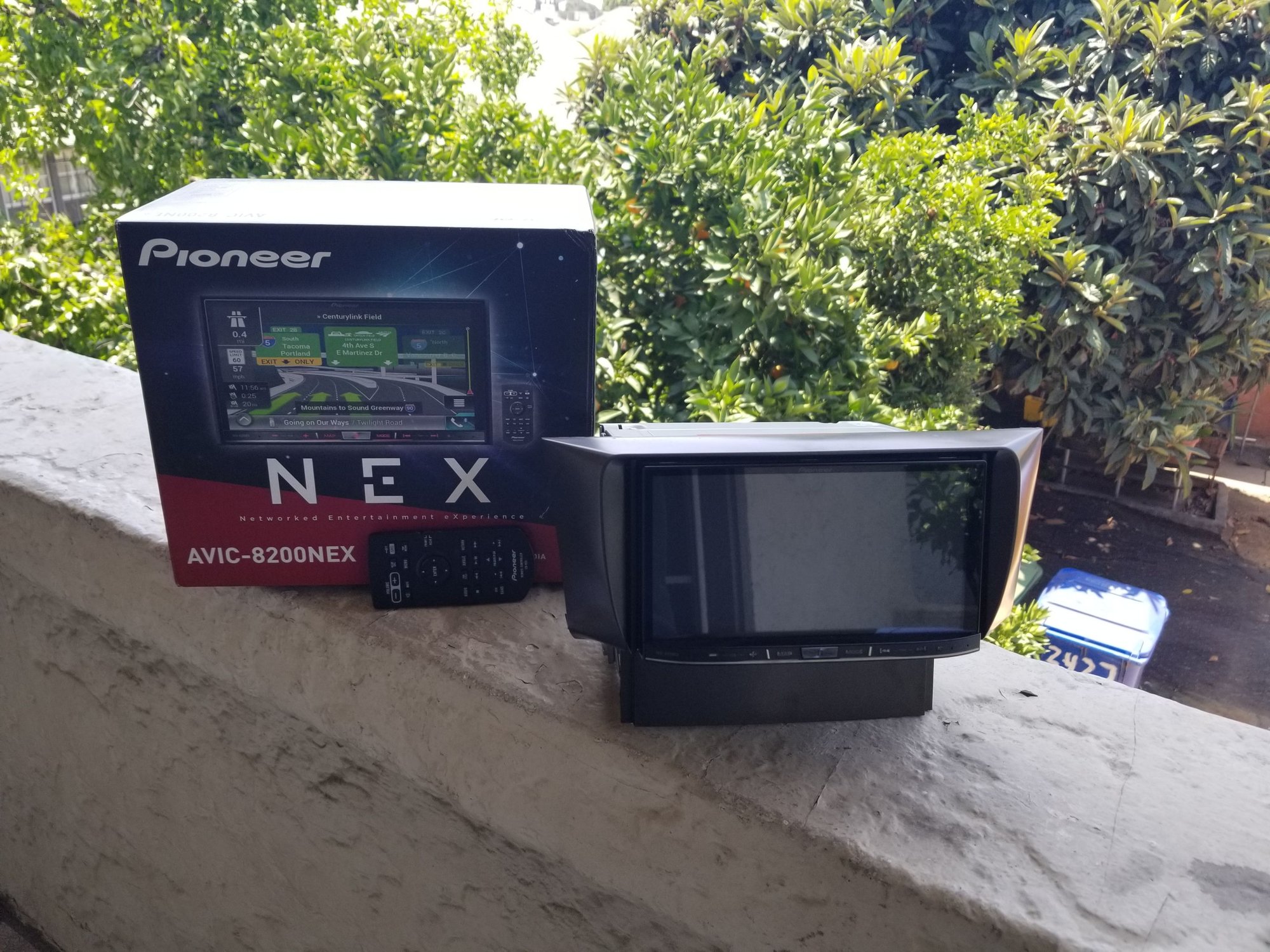Audio Video/Electronics - Pioneer AVIC-8200NEX & Beatsonic 2006 Lexus LS430 - Used - 2004 to 2006 Lexus LS430 - Los Angeles, CA 90033, United States