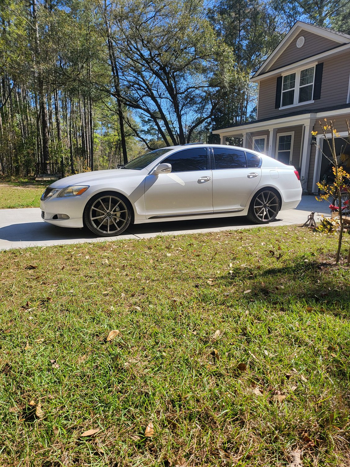 Finally on coilovers! The ride is pretty smooth. Bumps aren't my friend, I just stay away from those🤷🏾‍♂️