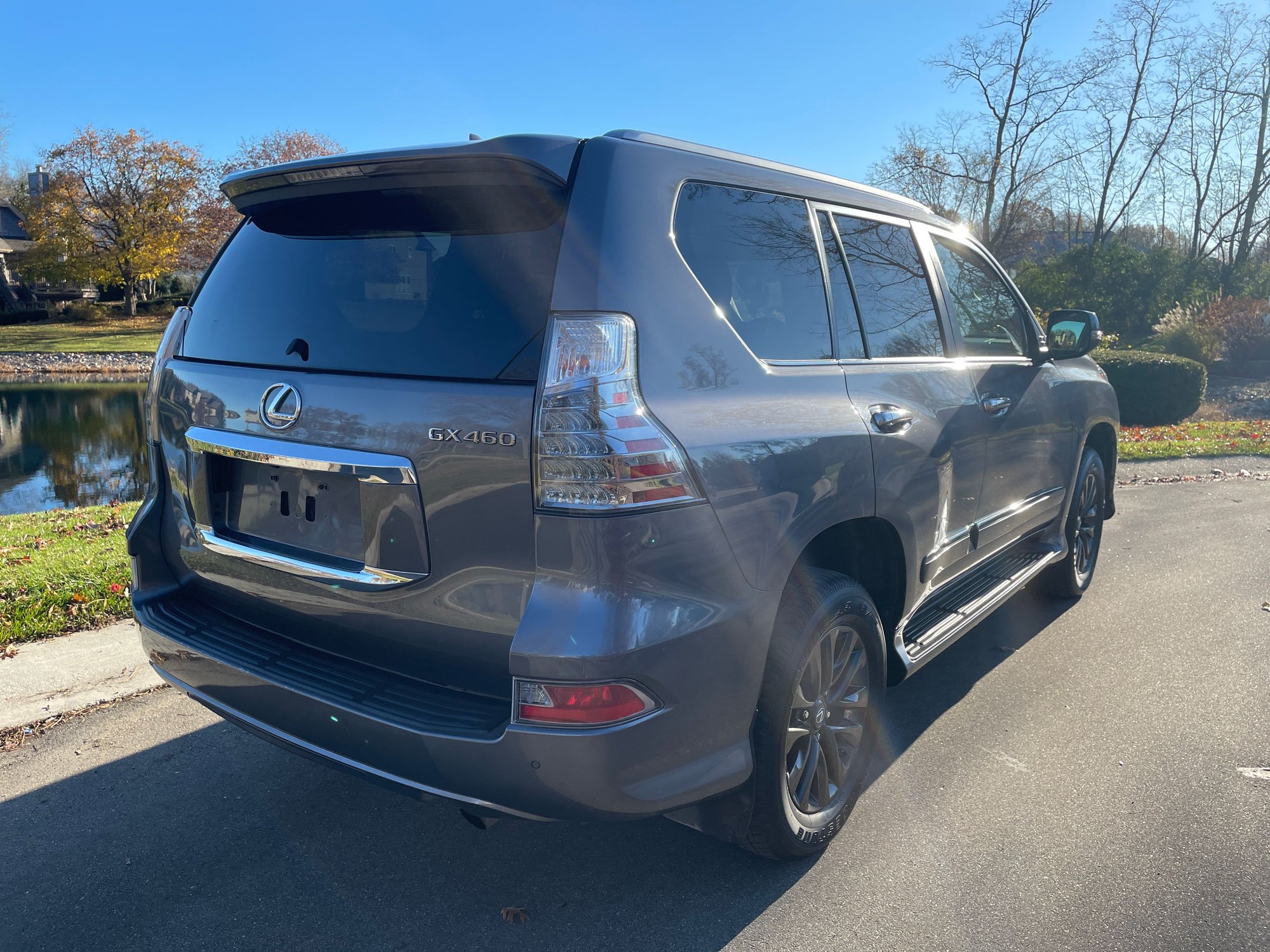 2015 Lexus GX460 - 2015 Lexus GX460 Premium w/ upgrades! - Used - VIN JTJBM7FX5F5511887 - 89,000 Miles - 8 cyl - 4WD - Automatic - SUV - Gray - Commerce Township, MI 48382, United States