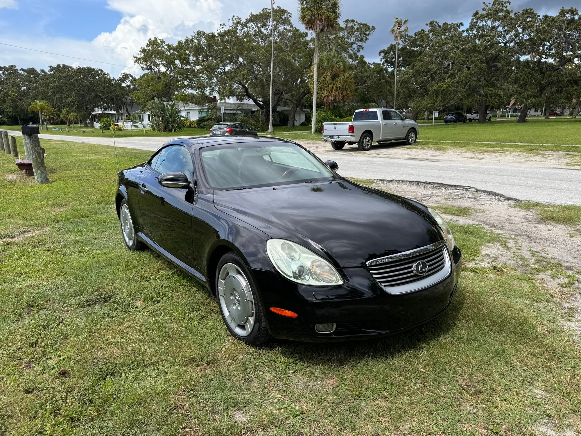 2005 Lexus SC430 - 2005 SC430 Florida car - Used - VIN JTHFN48Y850070235 - 102,000 Miles - 8 cyl - Automatic - Convertible - Black - Clearwater, FL 33763, United States