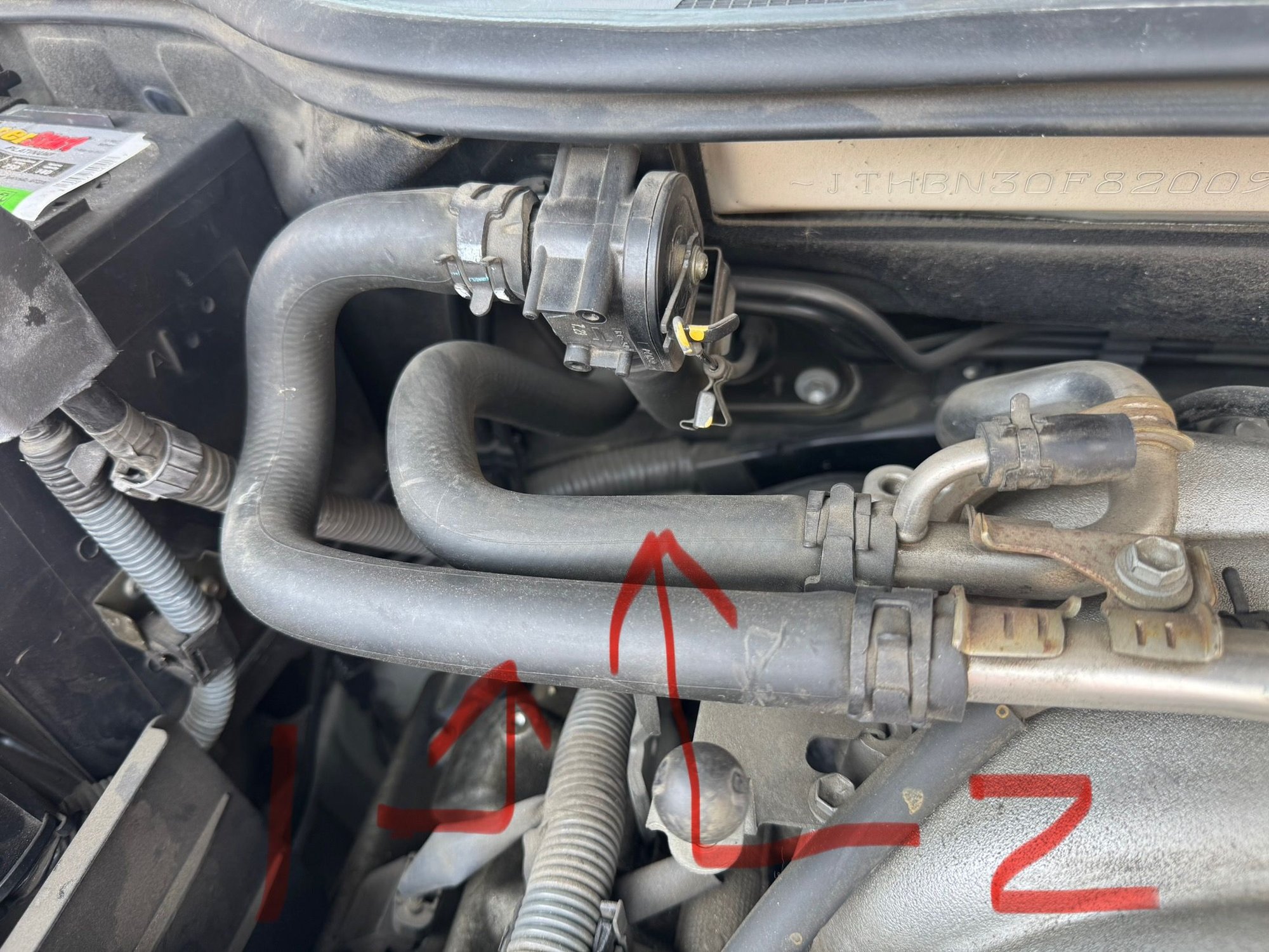 Is Arrow 1 a good spot to cut and install the Prestone Flush n Fill T or is this the wrong hose?