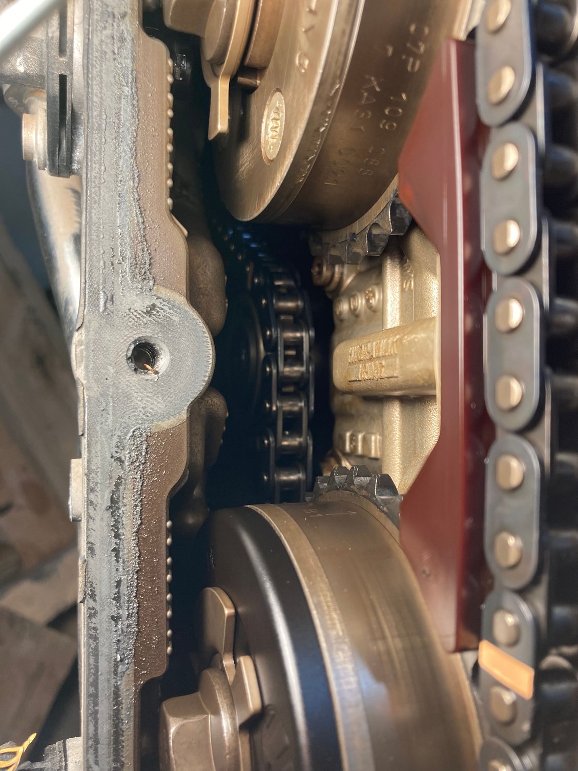 Bank 1 tensioner gear also has no deflection at all 