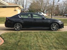 Side profile of my RWD. If it wasn't my car and someone said it was an AWD I guess I wouldn't be able to tell much difference.