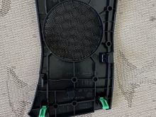 Right speaker grille upside down to show only 2 fastener type clips. The two at the top are just guides.